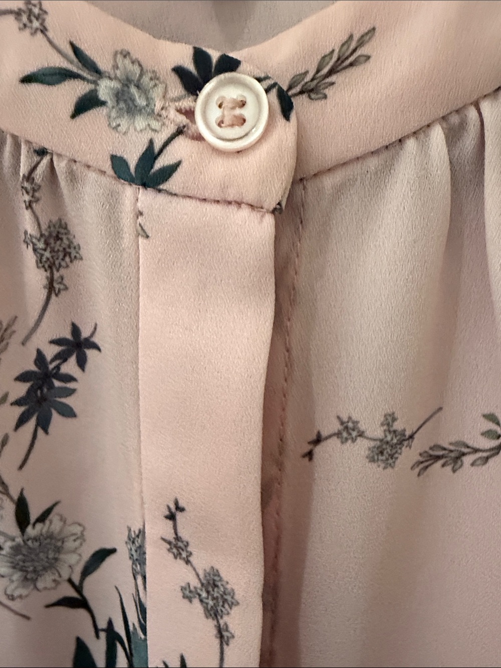 Hobbs London Pink Floral Button-Front Silk Blouse - Picture 3 of 7